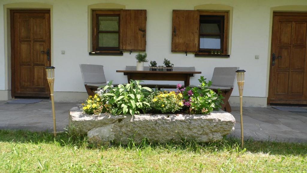 Haus Am Osterbruennl Apartamento Ruhmannsfelden Exterior foto